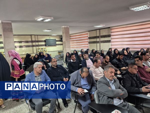 آیین اختتامیه هفته تربیتبدنی و تجلیل از مقام آوران مسابقات ورزشی فرهنگیان شهرستان فیروزکوه