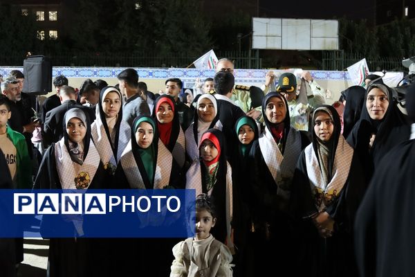 اجلاسیه ۷۵۰ شهید شهرستان فردیس با حضور گسترده مسئولین و اقشار مختلف مردم 