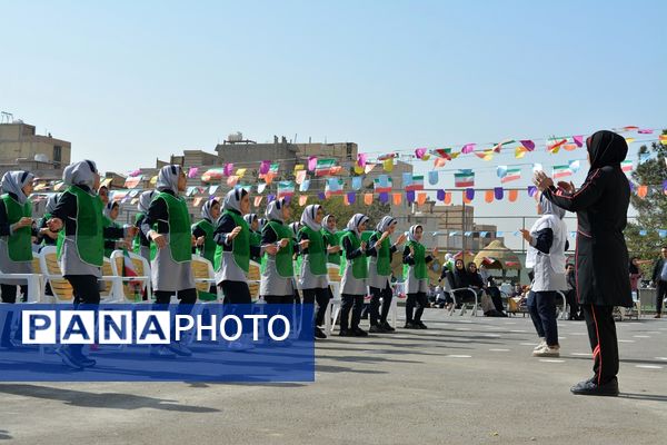 برگزاری المپیاد ورزشی درون مدرسه‌ای در بهارستان‌دو