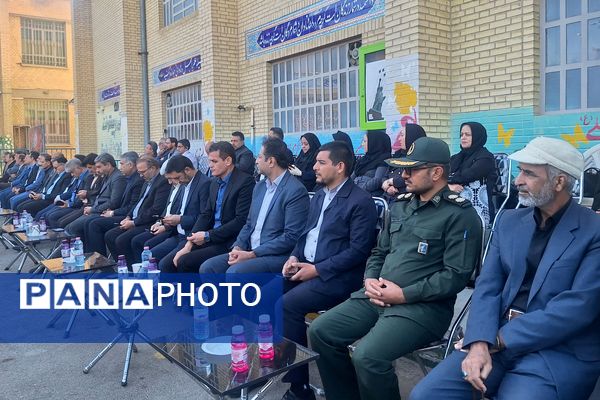 زنگ بیداری و استکبارستیزی دانش آموزان در مدارس شیراز 