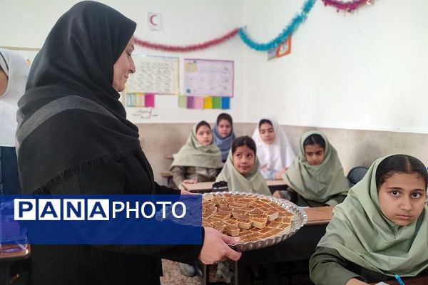 پیوند دل‌های دانش‌آموزان شهرقدس در سوگ حضرت زهرا(س)