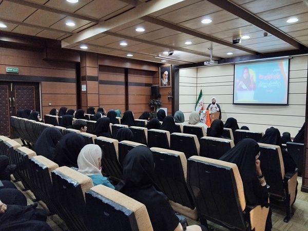 برگزاری همایش رای‌اولی‌ها دانش‌آموزان در شهرستان بجنورد