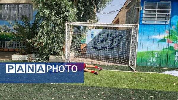 افتتاح زمین چمن مصنوعی دبیرستان اندیشه شاهد منطقه ۱۶