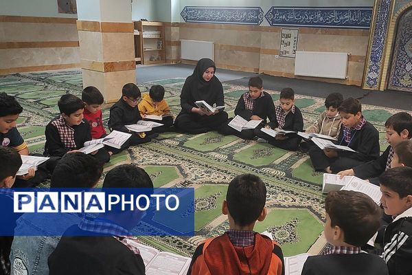 اجرای طرح «لاله‌های روشن» در دبستان شهید نوروزعلی حسینی