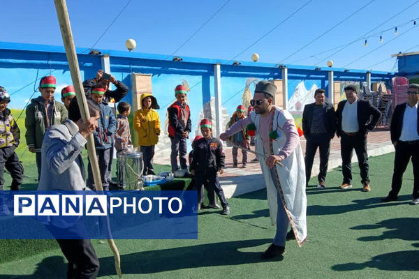 پاسداشت آیین کهن یلدا در دبستان حشمتیه آباده