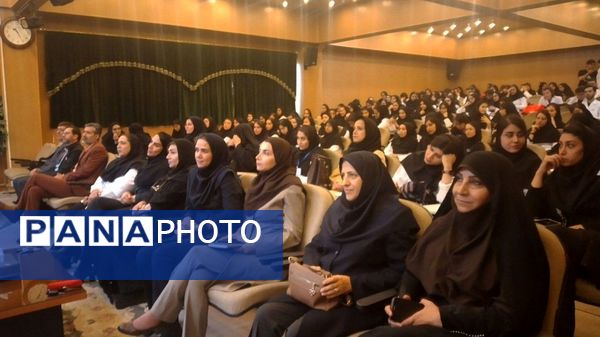 جشن روز پرستار در دانشکده علوم پزشکی دانشگاه آزاد اسلامی واحد کرج 