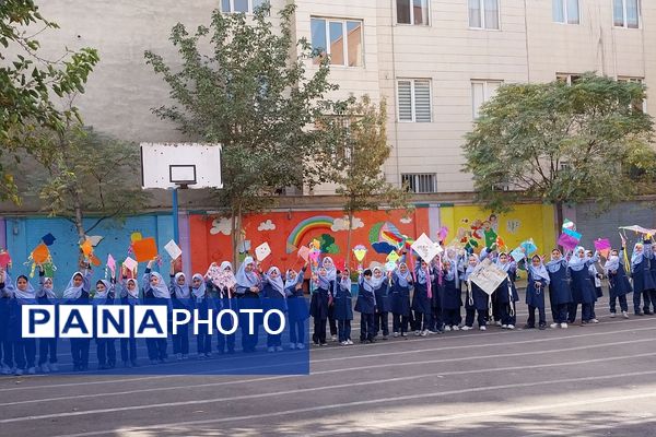 هفته تربیت بدنی در مدارس دکتر رزمی و شهید مجید مجیدی ناحیه دو شهرری 