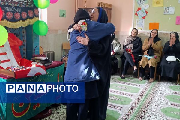 مدارس ورامین در سالروز ولادت حضرت زهرا(س) غرق در شور و جشن 