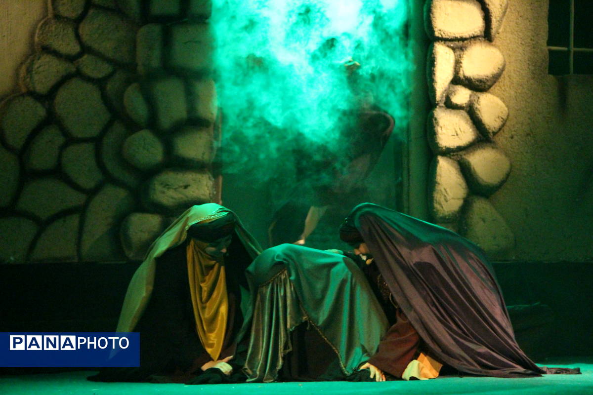 تئاتری با بوی فاطمیه در یزد