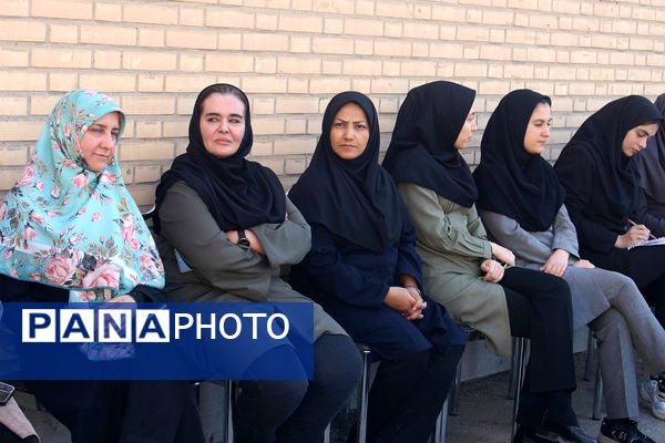 المپیاد ورزشی درون مدرسه‌ای دبیرستان نرجس باقرشهر 