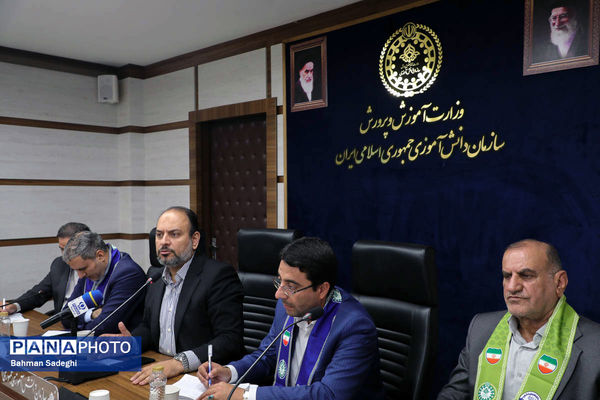 نشست معاون پرورشی و فرهنگی وزارت آموزش و پرورش با معاونان پرورشی، تربیت‌بدنی و مسئولان سازمان دانش‌آموزی آذربایجان شرقی