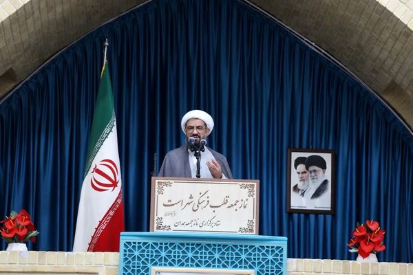 توجه به مطالبات مردم و حفظ هویت ملی از اولویت‌های اساسی است  