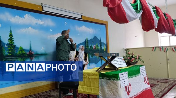نماز مهمترین اولویت در مسائل تربیتی مدرسه