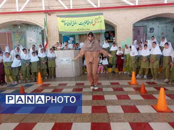 برگزاری مسابقه بینمدرسهای طنابزنی ویژه دختران در حاجیآباد