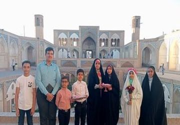 تبریک ویژه خبرنگاران پانا کاشان به‌مناسبت فرا رسیدن میلاد امام رضا (ع)
