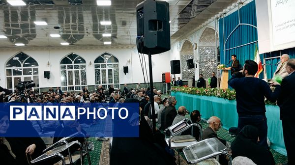 انس با قرآن در امامزاده سید حمزه