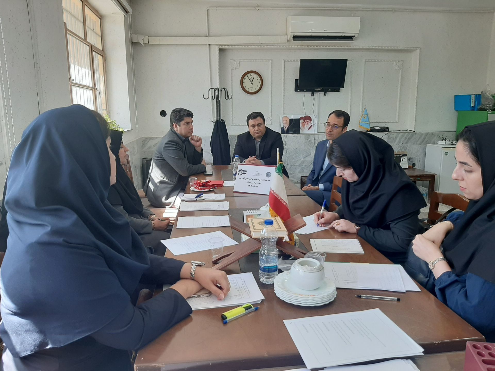 برگزاری فرآیند مصاحبه تخصصی سرگروههای آموزشی در مقطع ابتدایی خراسان شمالی