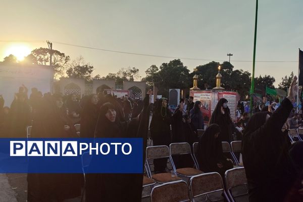 مراسم گرامیداشت شهدا‌ی پنجِ‌پنج، روز ایثار و مقاومت شهر اراک 