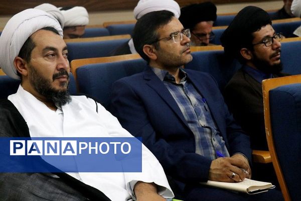 گردهمایی دبیران ستاد اقامه نماز و ائمه جماعت فرودگاه‌های کشور در مشهد