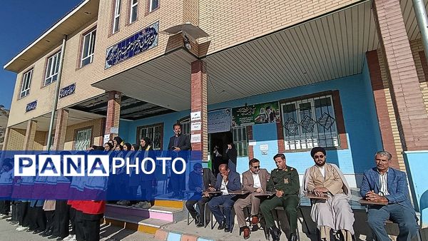 برگزاری مانور پدافند غیر عامل در دبیرستان الزهرا دیشموک 