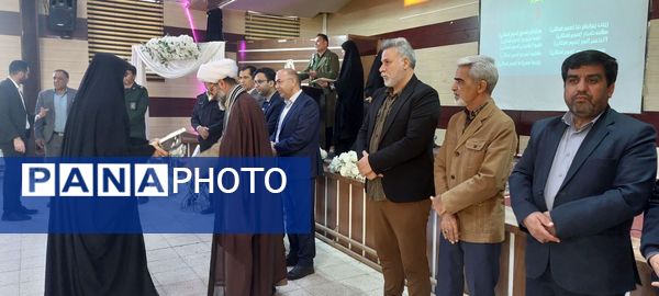 جشن ستارگان قرآنی و فرهنگی-هنری در باخرز 