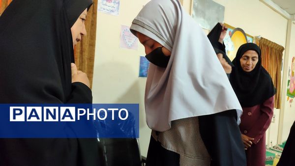 تکریم همسران و دختران شاهد جامعه هدف دبستان شاهد حاج تقی آقا بزرگ مشهد