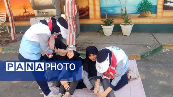  ارزیابی تشکل پیشتازان ناحیه۶ در دبستان فرهنگیان ۲