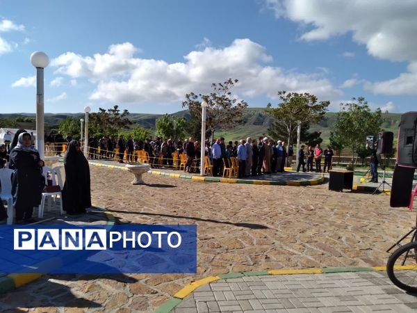 همایش پیاده‌روی خانوادگی و جشن میلاد دهه کرامت در شهرستان راز و جرگلان