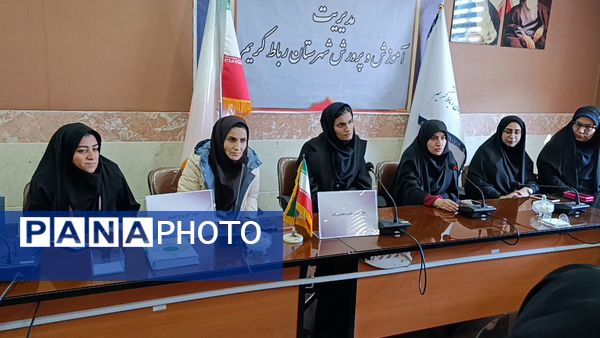 مراسم تجلیل از پژوهشگران برتر با موضوع دنیای بدون دخانیات در شهرستان رباط‌کریم