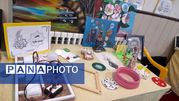 افتتاحیه جشنواره خوارزمی در دبیرستان صفورا 