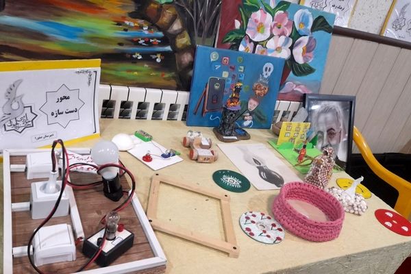 افتتاحیه جشنواره خوارزمی در دبیرستان صفورا 