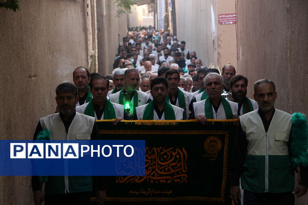 کاروان نمادین حضور امام رضا (ع) در یزد