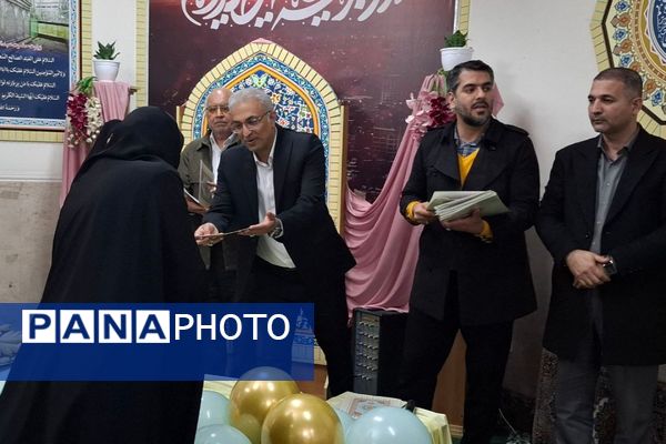 گرامیداشت ولادت بانوی دو عالم در اداره آموزش و پرورش ناحیه یک شهرری