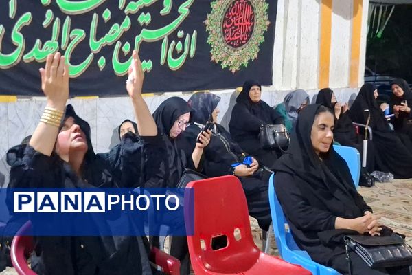 عزاداری سالار شهیدان شب سوم محرم در دبیرستان شهید دستغیب ناحیه۳ شیراز 