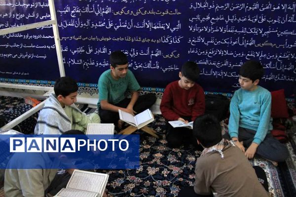 مراسم اعتکاف در مسجد سیدالشهداء رباط‌کریم