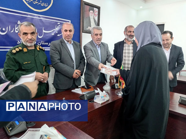 تجلیل از دختران برگزیده رشته‌های علمی ورزشی شهرستان جعفرآباد