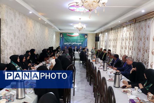آیین سپاس مربی در آذربایجان شرقی