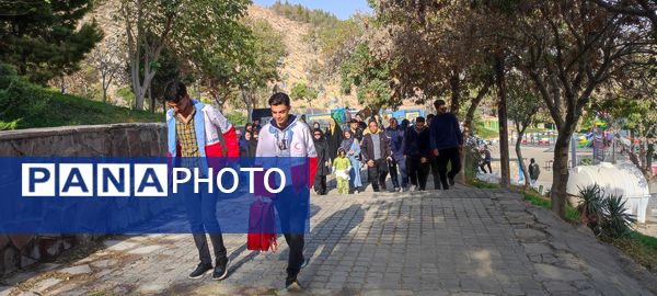 همایش همگانی پیاده‌روی خانواده بزرگ دانشگاه آزاد اسلامی شهرستان شیروان