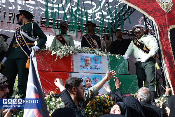 تشییع شهدای اقتدار در تهران