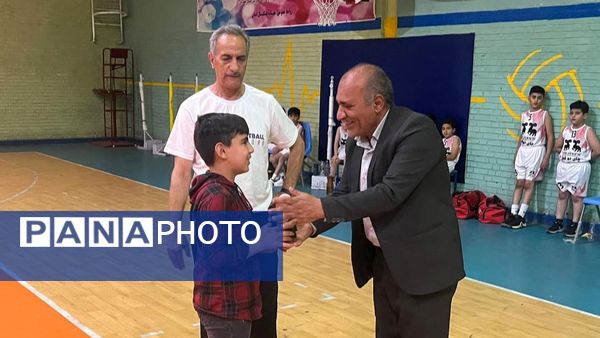 چهارمحال‌وبختیاری میزبان سومین جشنواره مینی بسکتبال پسران بود