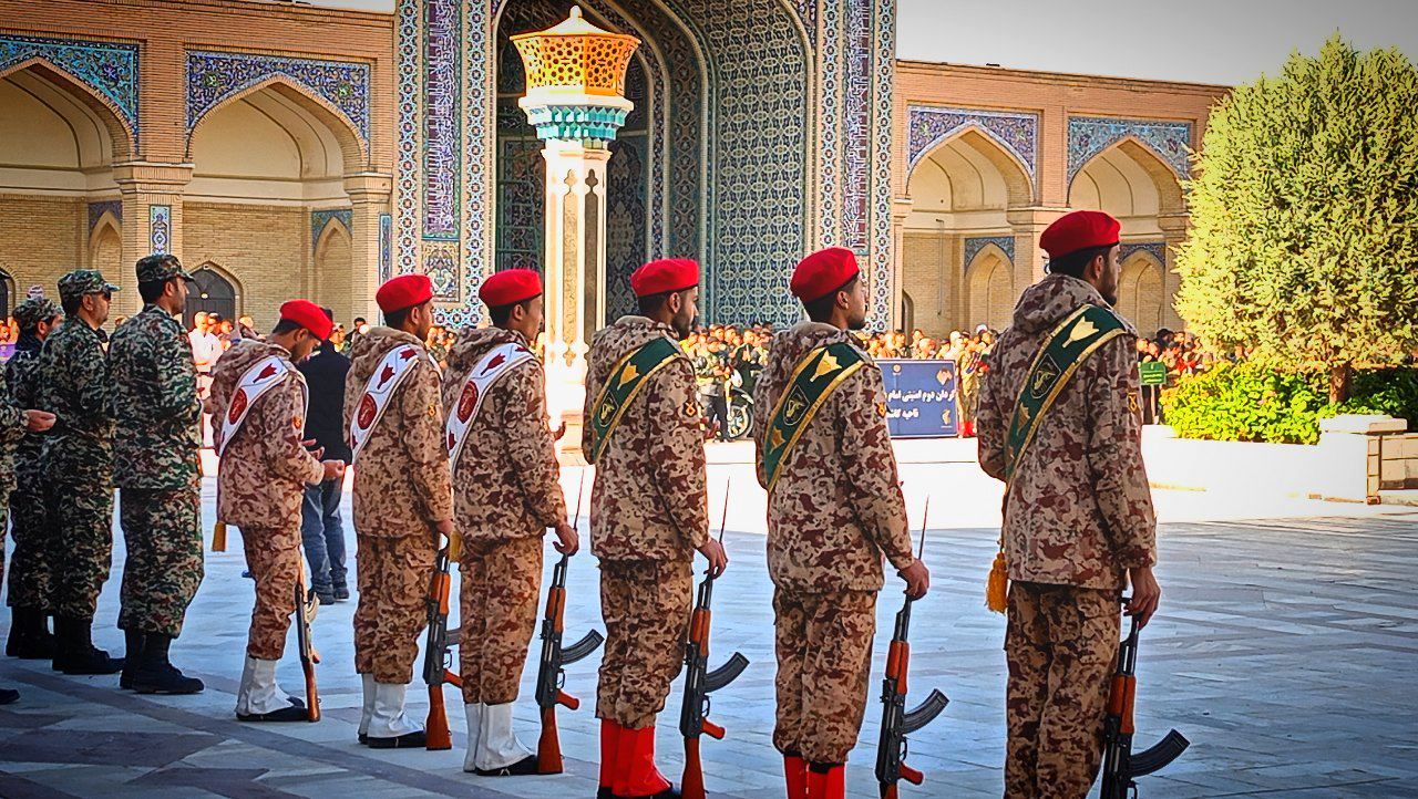 نمایش اقتدار بسیج با حضور مسئولین کشوری