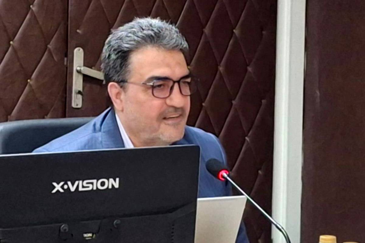 مدیر مدرسه و معلم باید فراتر از نقش اجرایی، بهعنوان عامل تحول راهبردی و مدافع حقوق آموزشی تلقی شوند
