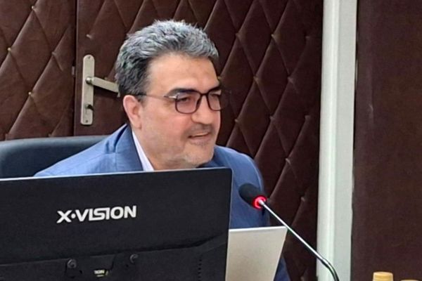 مدیر مدرسه و معلم باید فراتر از نقش اجرایی، به‌عنوان عامل تحول راهبردی و مدافع حقوق آموزشی تلقی شوند