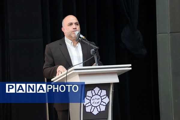 آیین اختتامیه دومین جشنواره سرود بسیج در کهریزک 