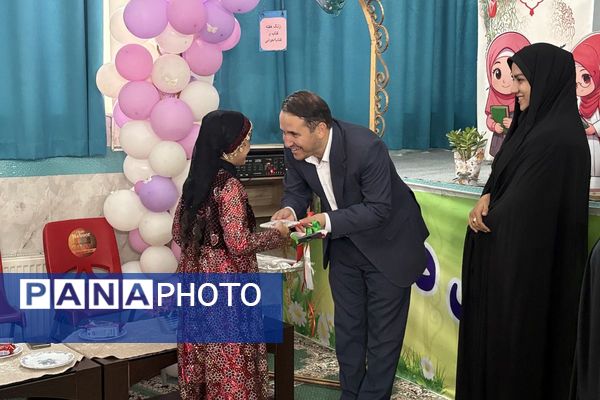 نسیم دانایی در مدرسه شهید سرافراز اسلامشهر وزیدن گرفت