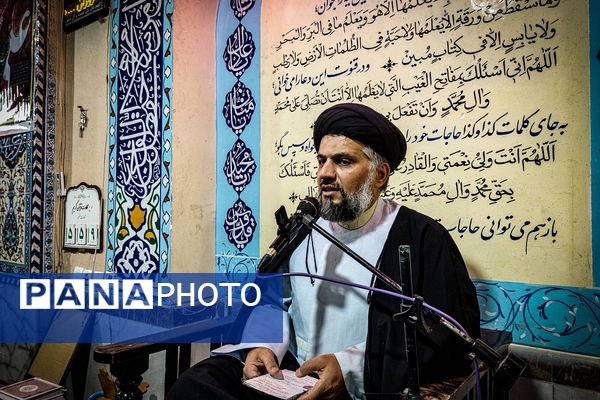 زمزمه‌های آرامش در هیاهوی نوجوانی 