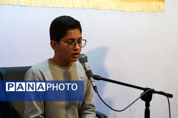 اعتکاف به رنگ خدا ۴؛ دانش‌آموزان یزدی به مهمانی خدا رفتند