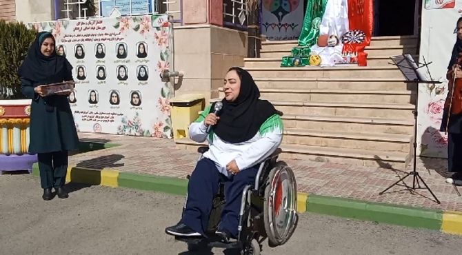  المپیاد ورزشی در مدرسه هیات امنای فرزانگان شهرستان ملارد