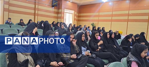 مراسم ولادت حضرت زهرا (س) و بزرگداشت روز مادر در منطقه زرین آباد