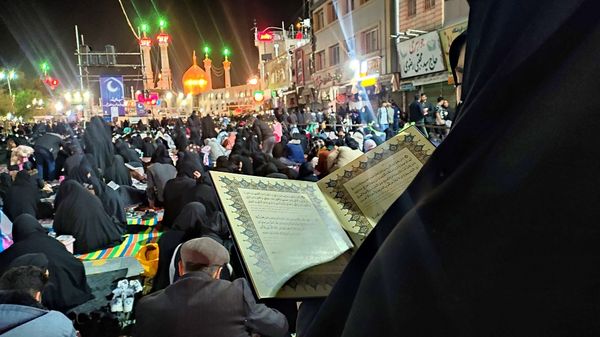 مراسم سومین شب قدر در حرم حضرت معصومه(س)